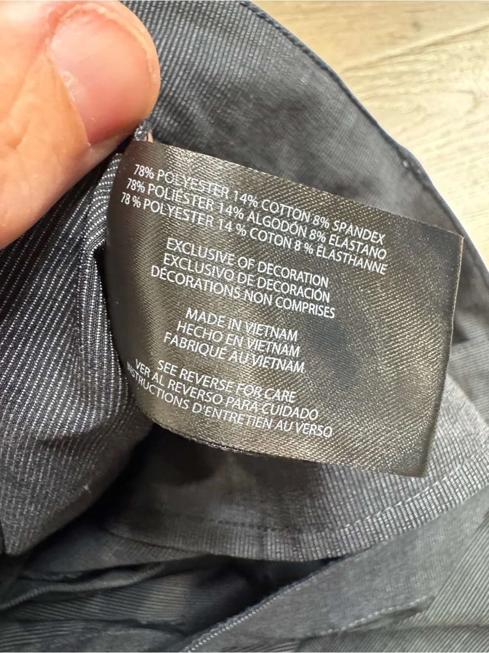 Banana Republic Charcoal Gray Flat-Front Shorts 1078